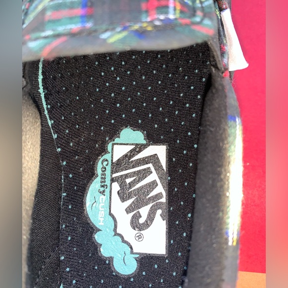 Slip on comfycush Vans women’s size 6.5 - Picture 6 of 7